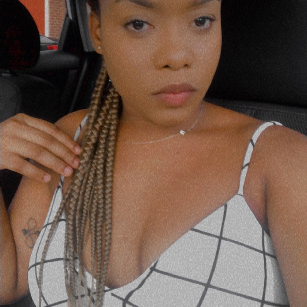 Meet your Posher, Bianca